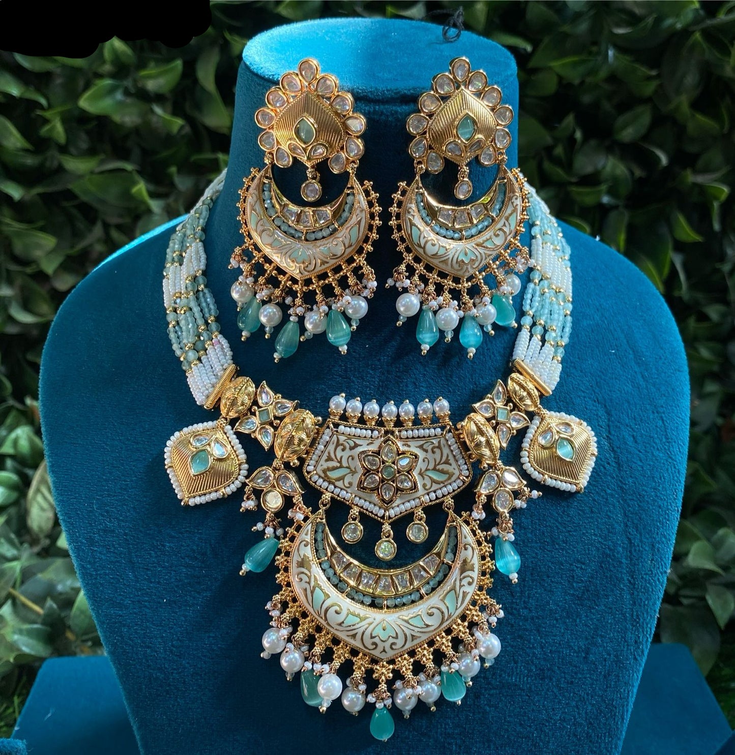 Necklace Set