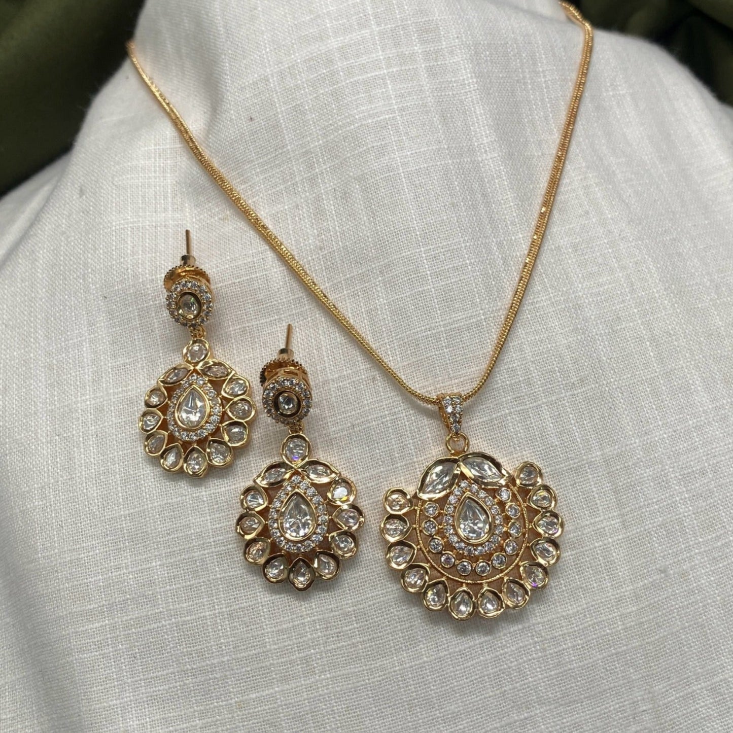 Necklace Set