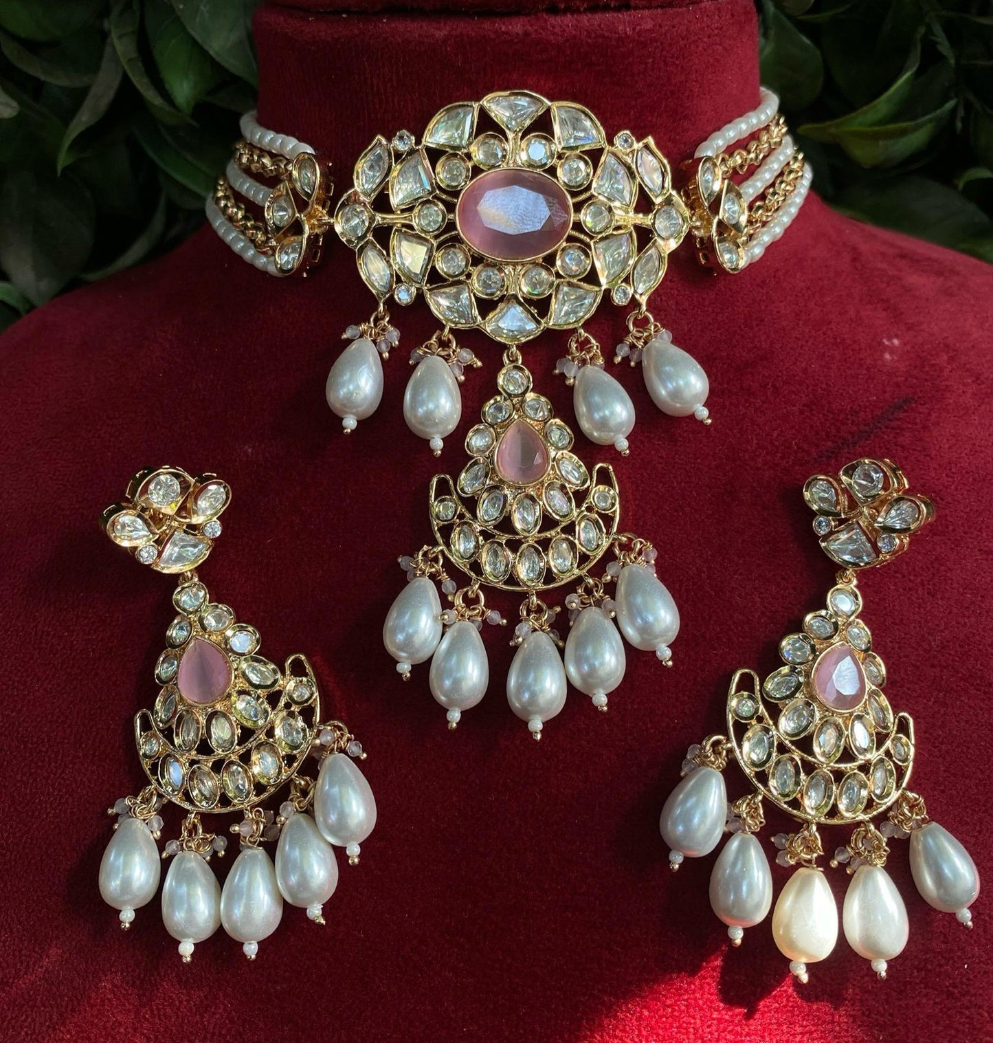 Choker Set