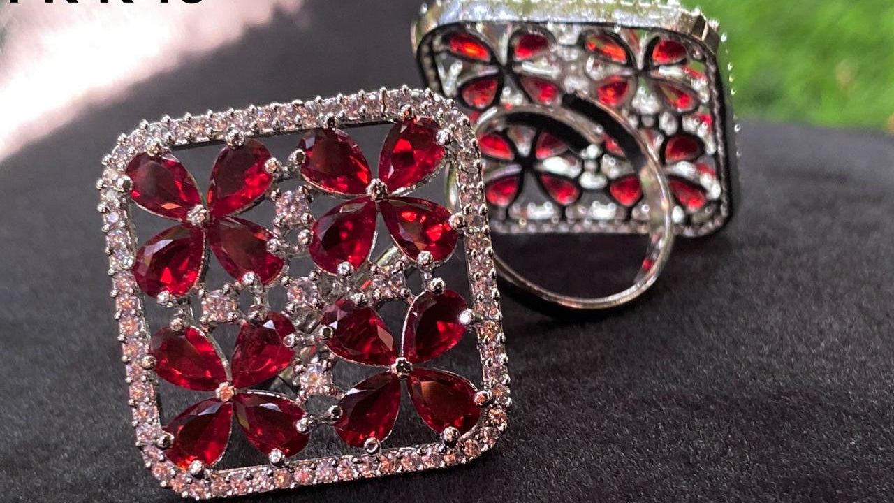 Adjustable Ring