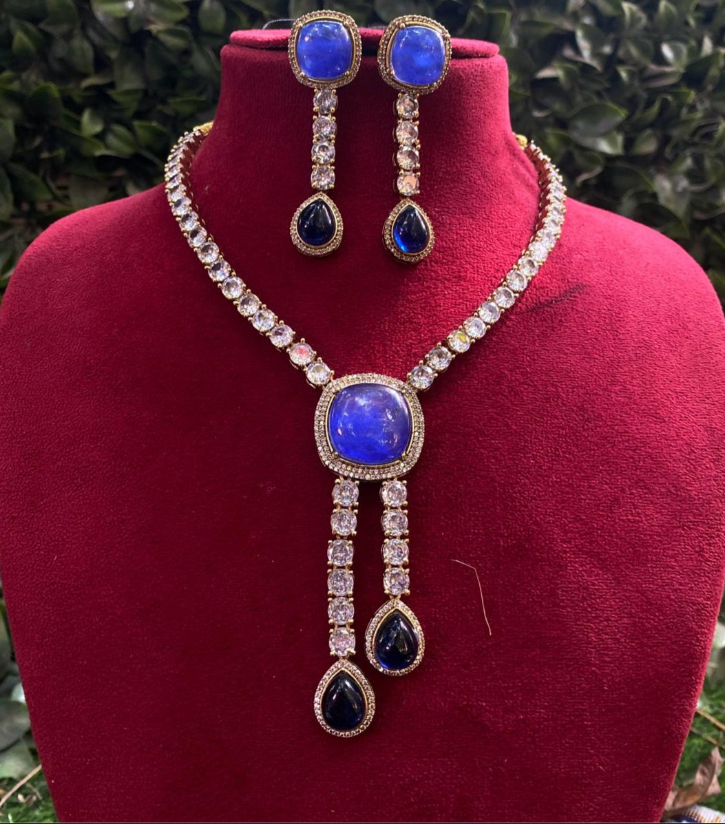 Collar Design Necklace Set