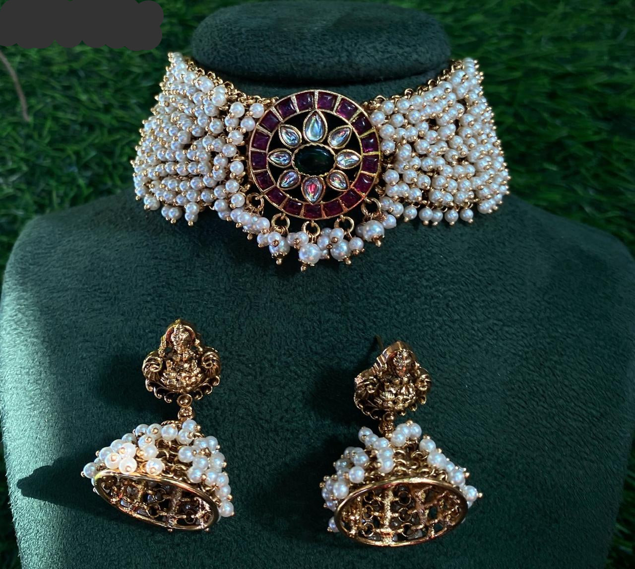 Necklace Set