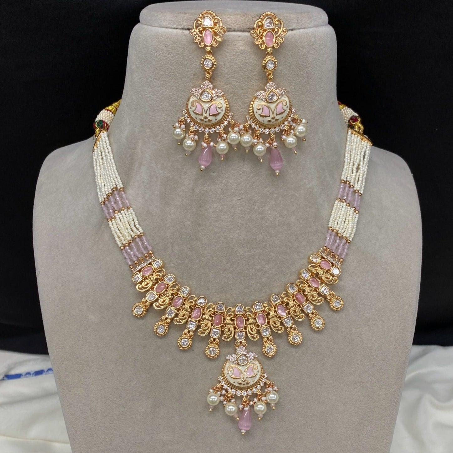 Necklace Set
