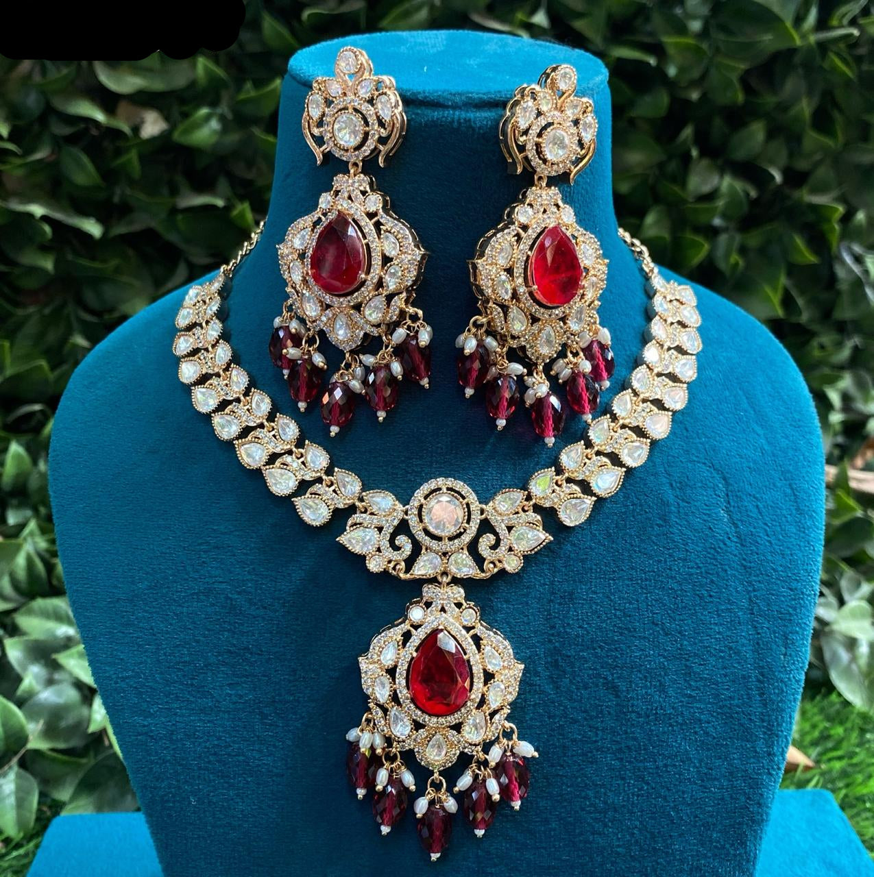 Necklace Set