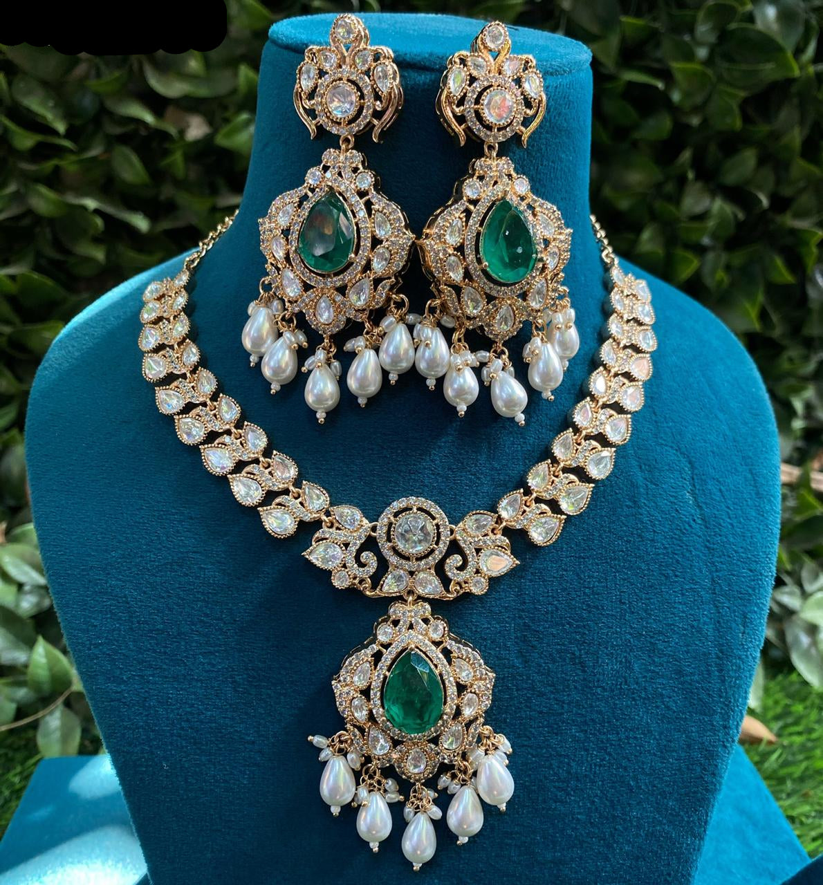 Necklace Set