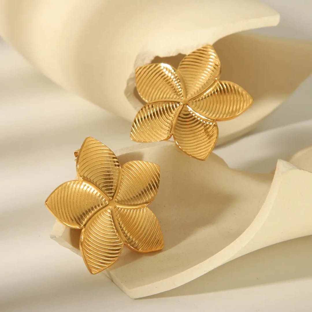 Flower Shape Earring