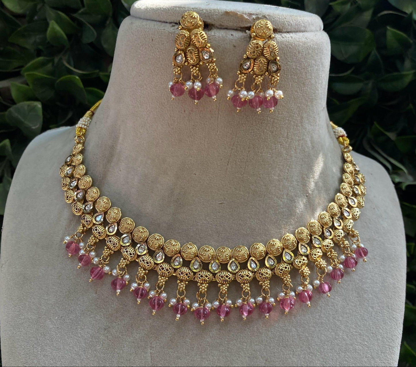 Light Weight Brass Necklace Set