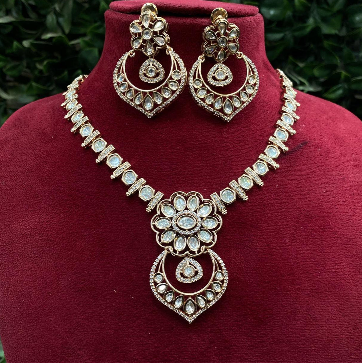 Necklace Set
